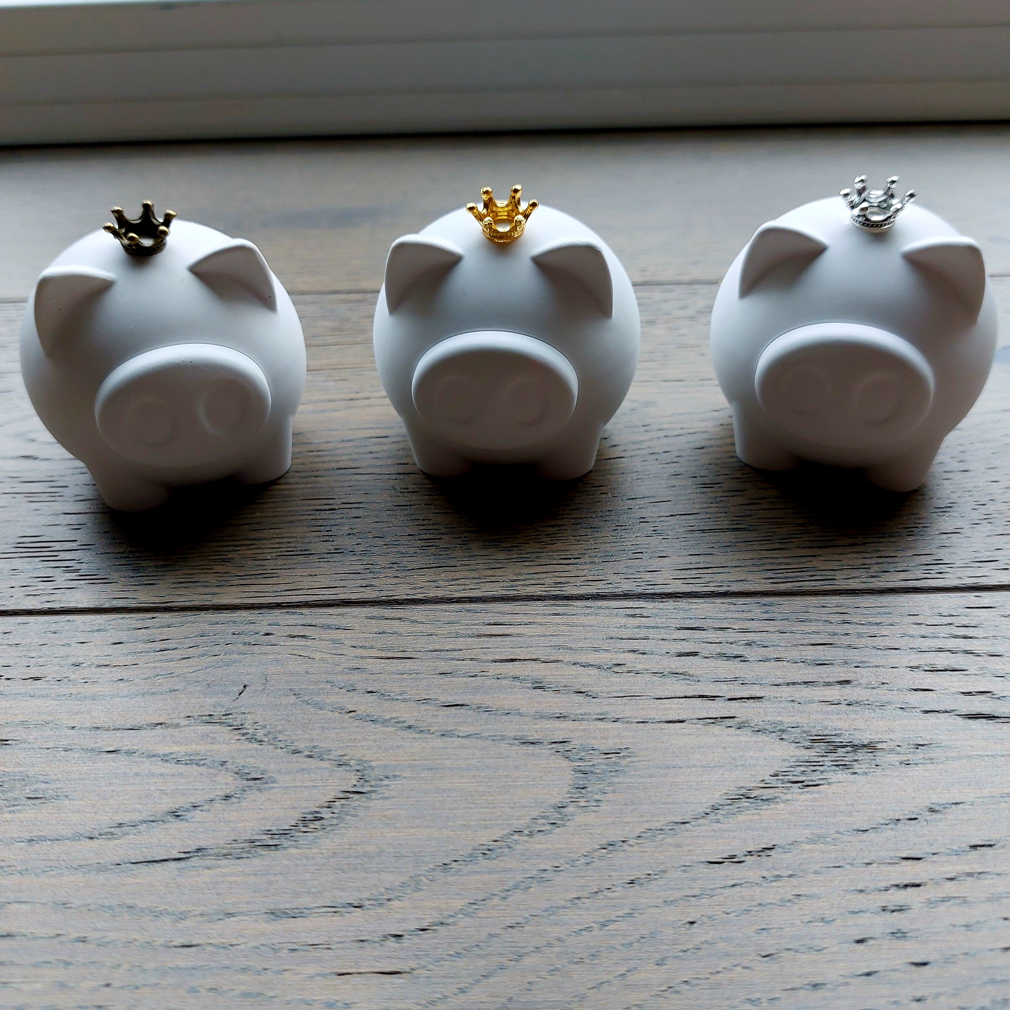 Schwein mit Krone – Bild 2